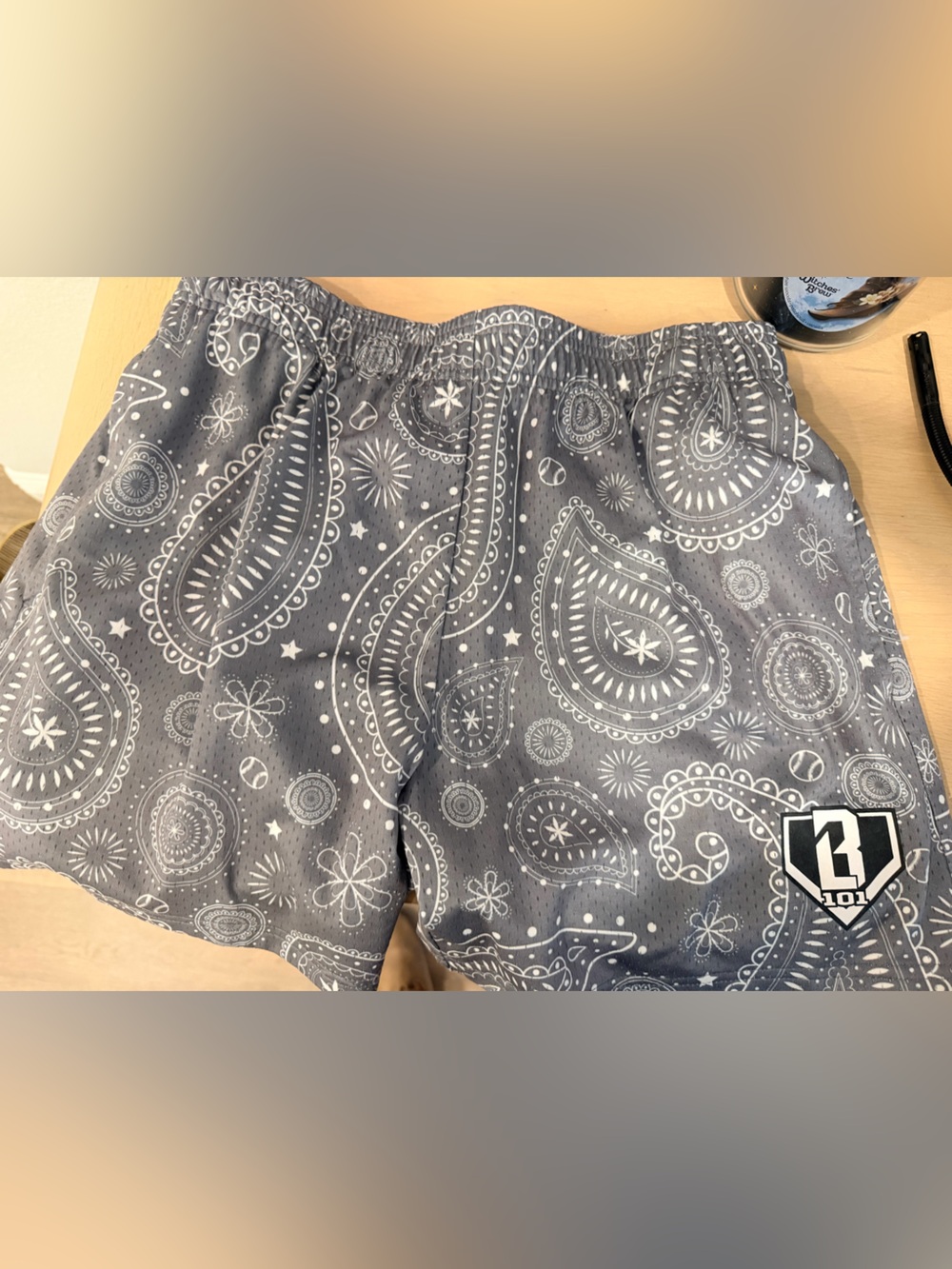 Men's Athletic Paisley Print Gray Stretch Shorts baseball lifestyle size small